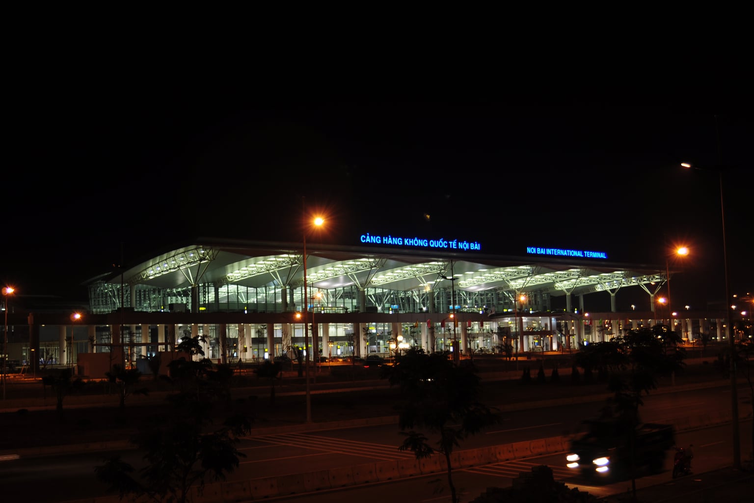 Noi Bai International Airport terminal exterior